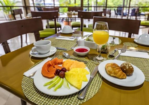 Hotel Cosmos Кали Экстерьер фото