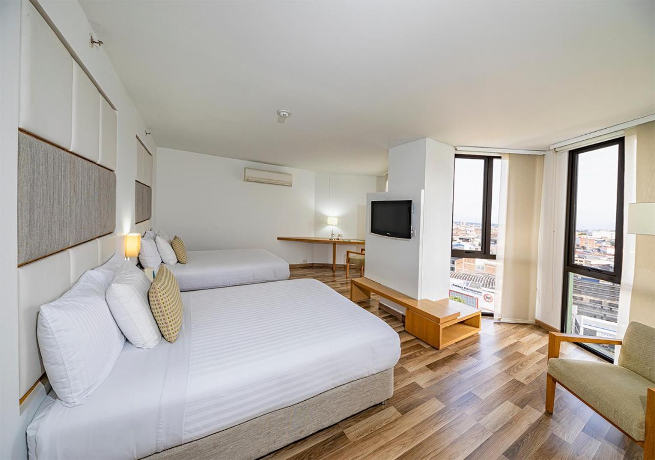 Hotel Cosmos Кали Экстерьер фото