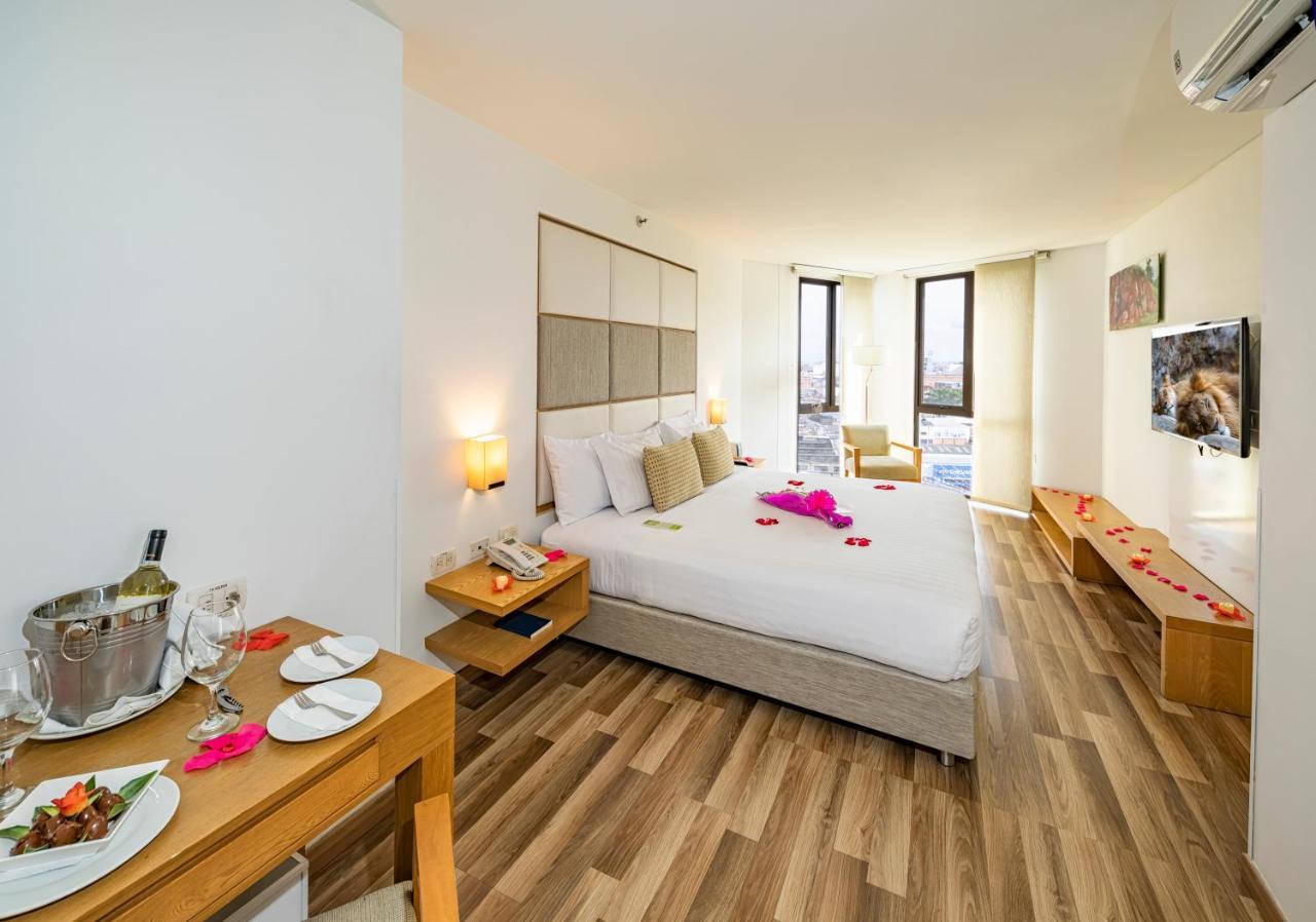 Hotel Cosmos Кали Экстерьер фото